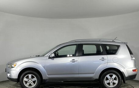 Mitsubishi Outlander III рестайлинг 3, 2010 год, 1 070 000 рублей, 8 фотография