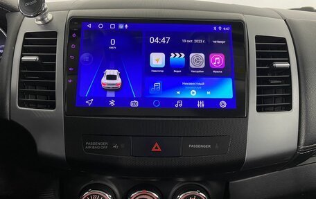 Mitsubishi Outlander III рестайлинг 3, 2010 год, 1 070 000 рублей, 18 фотография