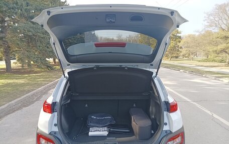 Hyundai Kona I, 2020 год, 2 650 000 рублей, 13 фотография