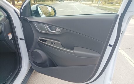 Hyundai Kona I, 2020 год, 2 650 000 рублей, 29 фотография