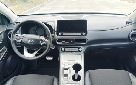 Hyundai Kona I, 2020 год, 2 650 000 рублей, 38 фотография