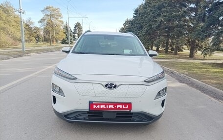 Hyundai Kona I, 2020 год, 2 650 000 рублей, 36 фотография