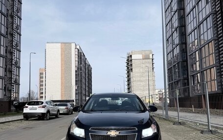 Chevrolet Cruze II, 2011 год, 600 000 рублей, 2 фотография