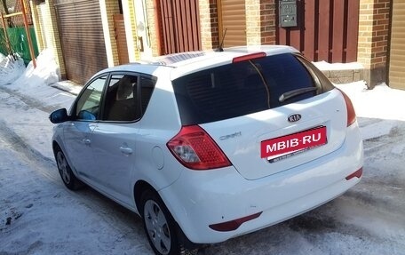 KIA cee'd I рестайлинг, 2011 год, 660 000 рублей, 4 фотография
