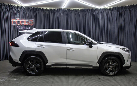 Toyota RAV4, 2022 год, 3 698 000 рублей, 4 фотография