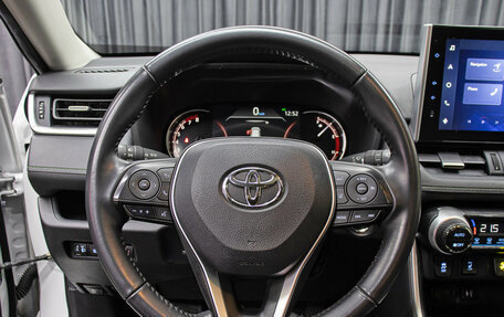 Toyota RAV4, 2022 год, 3 698 000 рублей, 17 фотография