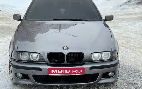 BMW 5 серия, 1999 год, 375 000 рублей, 1 фотография