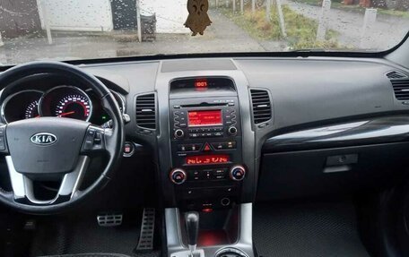 KIA Sorento II рестайлинг, 2010 год, 1 200 000 рублей, 5 фотография