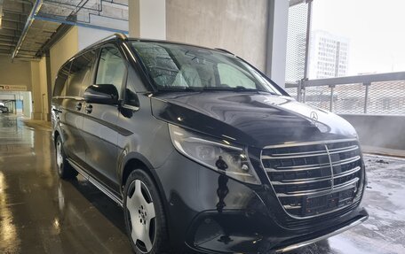 Mercedes-Benz V-Класс, 2025 год, 13 500 000 рублей, 2 фотография