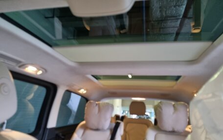 Mercedes-Benz V-Класс, 2025 год, 13 500 000 рублей, 14 фотография