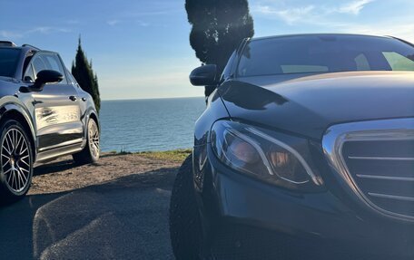 Mercedes-Benz E-Класс, 2018 год, 1 610 000 рублей, 7 фотография