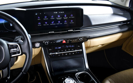 KIA Carnival, 2021 год, 3 790 000 рублей, 15 фотография