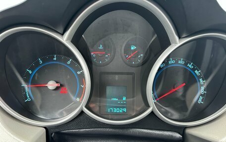 Chevrolet Cruze II, 2013 год, 592 000 рублей, 9 фотография