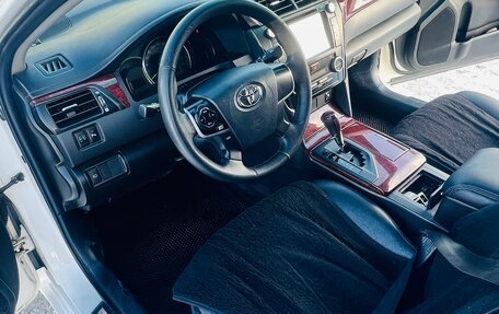 Toyota Camry, 2012 год, 1 310 000 рублей, 7 фотография