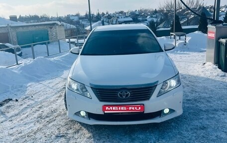Toyota Camry, 2012 год, 1 310 000 рублей, 6 фотография