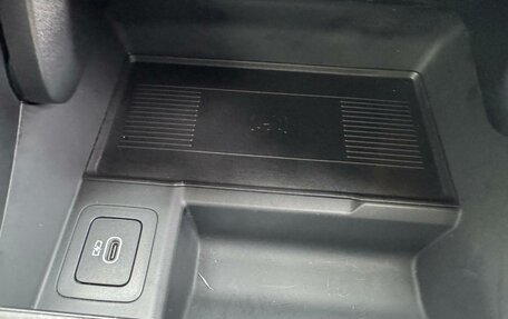 Land Rover Range Rover Evoque II, 2025 год, 6 500 000 рублей, 29 фотография