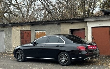 Mercedes-Benz E-Класс, 2016 год, 2 850 000 рублей, 11 фотография