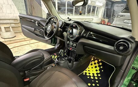 MINI Hatch, 2019 год, 2 340 000 рублей, 15 фотография