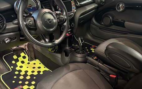 MINI Hatch, 2019 год, 2 340 000 рублей, 24 фотография