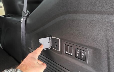 Chevrolet Tahoe IV, 2022 год, 8 600 000 рублей, 8 фотография