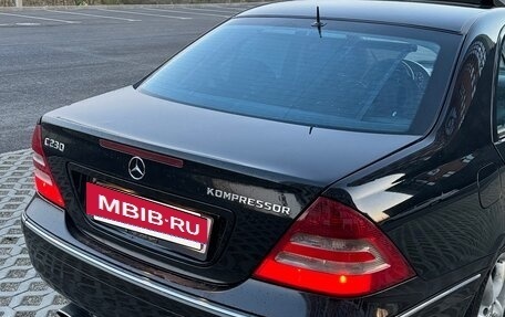 Mercedes-Benz C-Класс, 2004 год, 750 000 рублей, 5 фотография