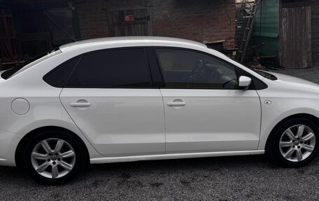 Volkswagen Polo VI (EU Market), 2010 год, 900 000 рублей, 7 фотография