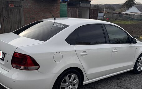 Volkswagen Polo VI (EU Market), 2010 год, 900 000 рублей, 19 фотография