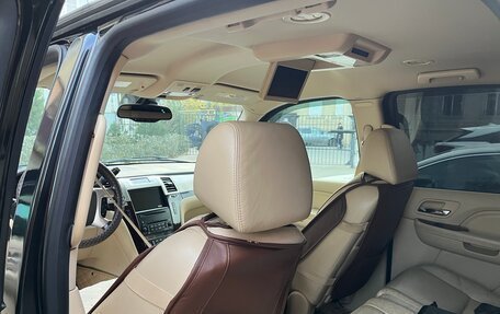 Cadillac Escalade III, 2008 год, 1 950 000 рублей, 11 фотография