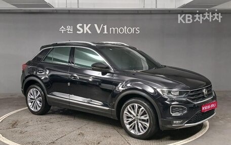 Volkswagen T-Roc I, 2021 год, 1 890 099 рублей, 1 фотография