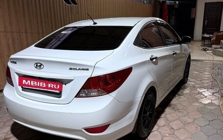 Hyundai Solaris II рестайлинг, 2012 год, 750 000 рублей, 5 фотография