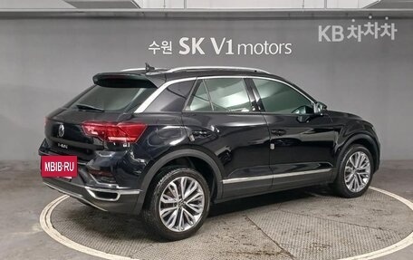 Volkswagen T-Roc I, 2021 год, 1 890 099 рублей, 5 фотография