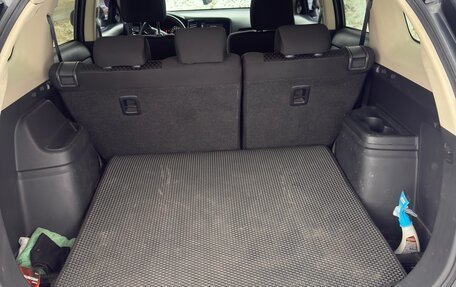 Mitsubishi Outlander III рестайлинг 3, 2015 год, 1 600 000 рублей, 14 фотография