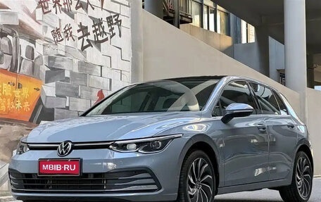 Volkswagen Golf VIII, 2022 год, 1 600 000 рублей, 1 фотография