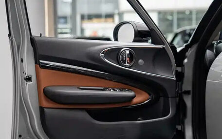 MINI Clubman, 2023 год, 2 850 055 рублей, 12 фотография