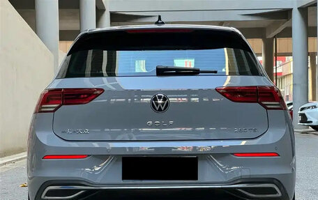 Volkswagen Golf VIII, 2022 год, 1 600 000 рублей, 4 фотография