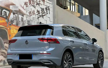 Volkswagen Golf VIII, 2022 год, 1 600 000 рублей, 5 фотография