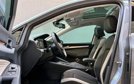 Volkswagen Golf VIII, 2022 год, 1 600 000 рублей, 11 фотография