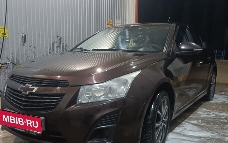 Chevrolet Cruze II, 2013 год, 550 000 рублей, 3 фотография
