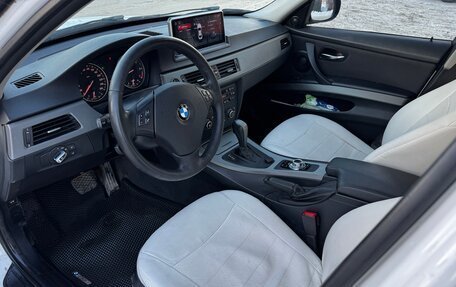 BMW 3 серия, 2011 год, 950 000 рублей, 10 фотография