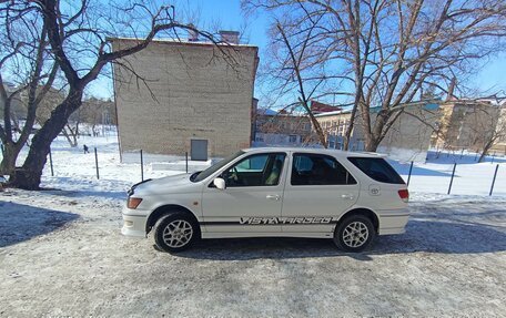 Toyota Vista V30, 1998 год, 300 000 рублей, 2 фотография