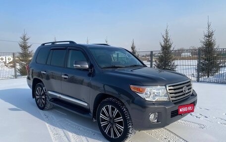Toyota Land Cruiser 200, 2014 год, 5 900 000 рублей, 2 фотография