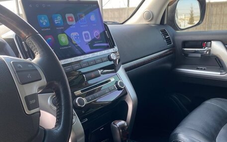 Toyota Land Cruiser 200, 2014 год, 5 900 000 рублей, 14 фотография