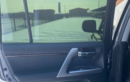 Toyota Land Cruiser 200, 2014 год, 5 900 000 рублей, 22 фотография