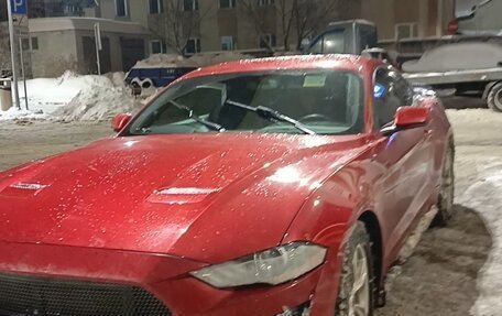 Ford Mustang VI рестайлинг, 2020 год, 2 700 000 рублей, 2 фотография