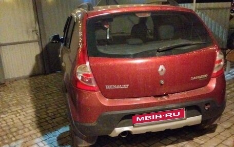 Renault Sandero I, 2013 год, 700 000 рублей, 1 фотография