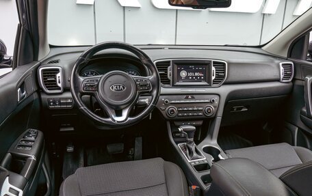 KIA Sportage IV рестайлинг, 2018 год, 1 990 000 рублей, 6 фотография