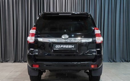 Toyota Land Cruiser Prado 150 рестайлинг 2, 2013 год, 2 820 000 рублей, 4 фотография