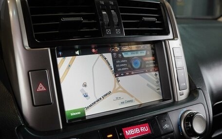 Toyota Land Cruiser Prado 150 рестайлинг 2, 2013 год, 2 820 000 рублей, 13 фотография