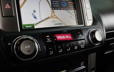 Toyota Land Cruiser Prado 150 рестайлинг 2, 2013 год, 2 820 000 рублей, 15 фотография