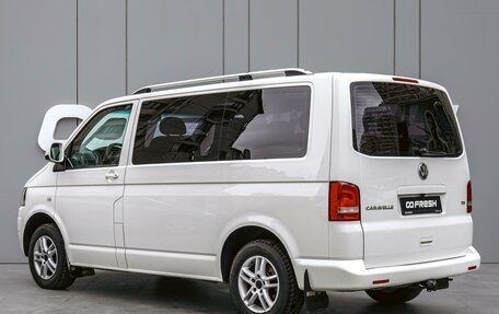 Volkswagen Caravelle T5, 2012 год, 1 890 000 рублей, 2 фотография